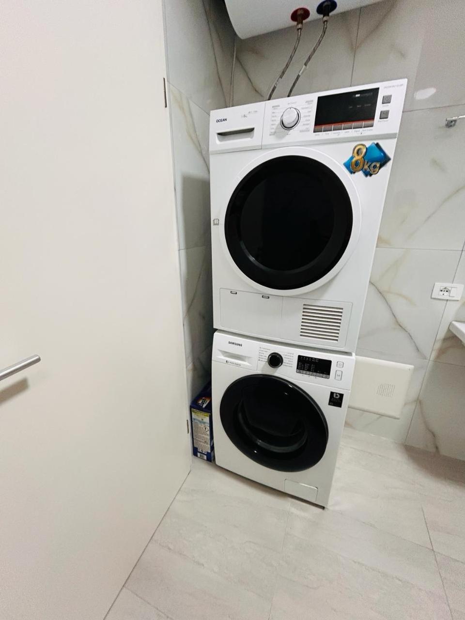 Picasso Apartment Tirana Bagian luar foto